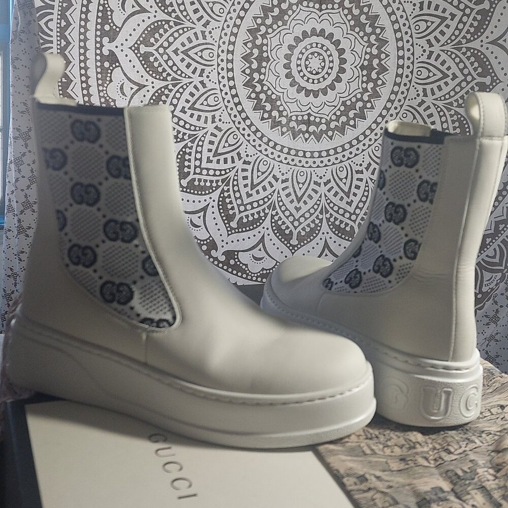 Gucci  boots